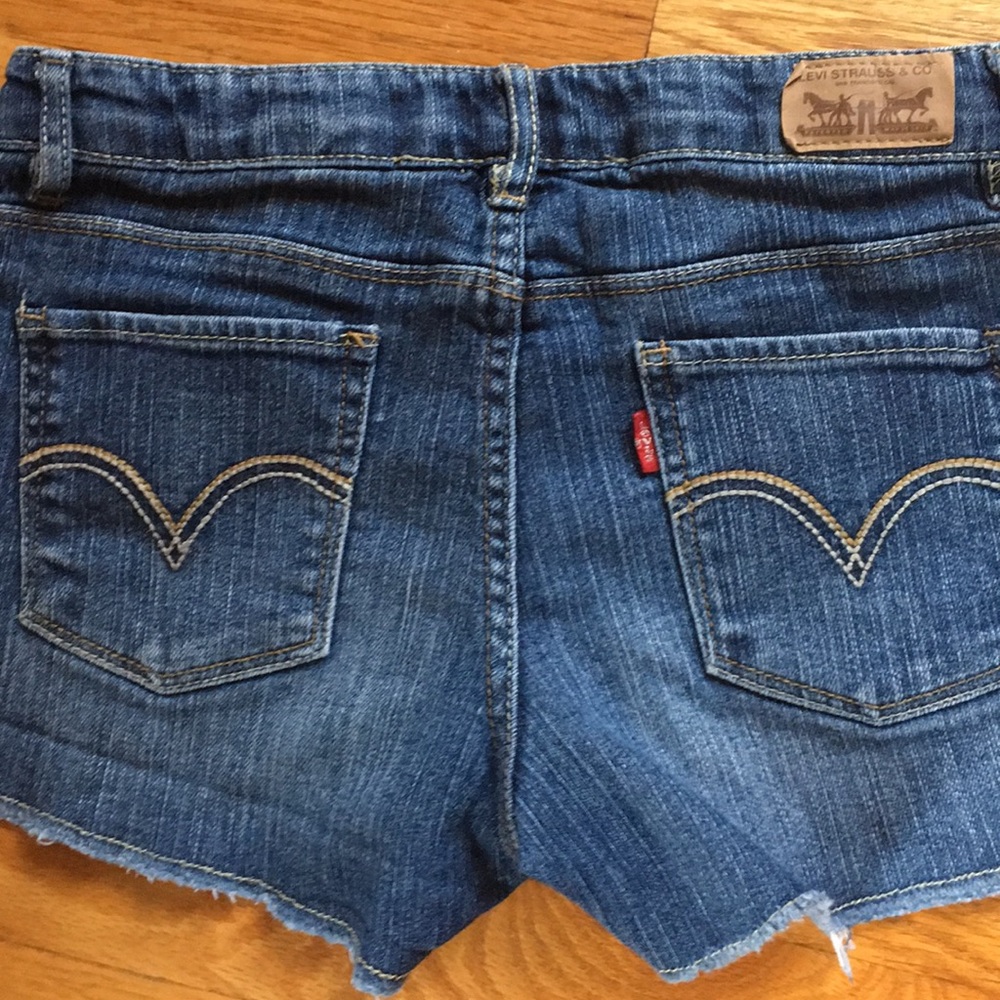 Levi’s shorts (girls)